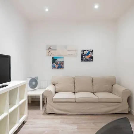 Bebarceloner Poble Nou - 2 Bedroom *
