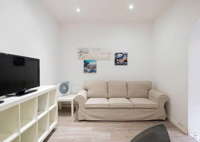 Bebarceloner Poble Nou - 2 Bedroom *