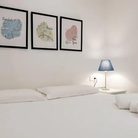 Bebarceloner Poble Nou - 2 Bedroom *